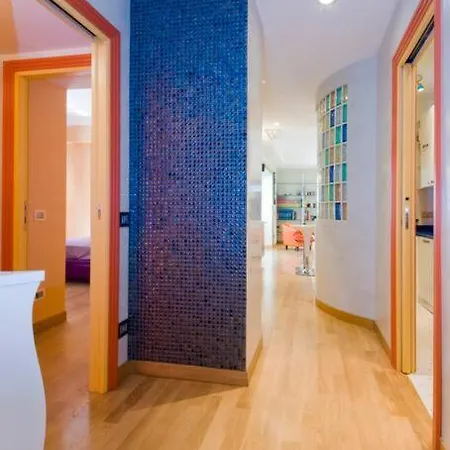 Chic Modern In Roma